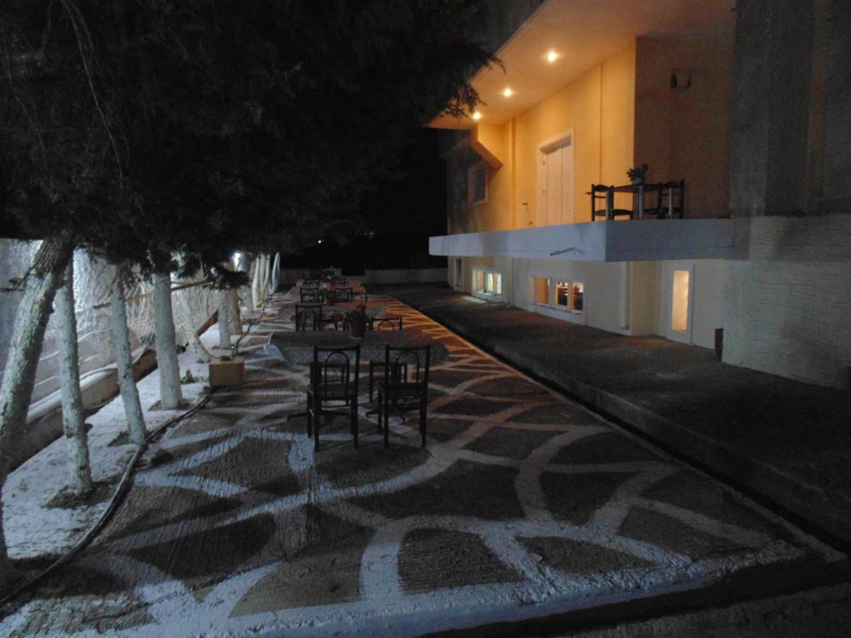 מלון Kalivia Thorikou Cozy Country House מראה חיצוני תמונה